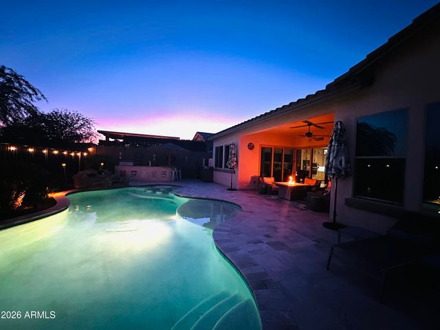 21237 W MINNEZONA Avenue, Buckeye, AZ 85396