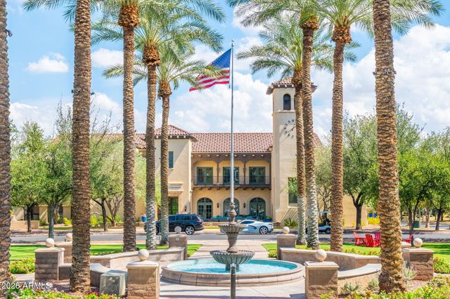 21237 W MINNEZONA Avenue, Buckeye, AZ 85396