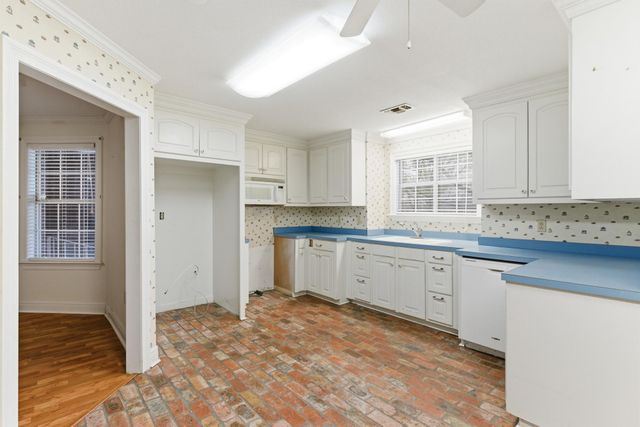 33 Joe Traylor Rd., Hattiesburg, MS 39402