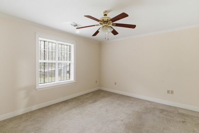 33 Joe Traylor Rd., Hattiesburg, MS 39402