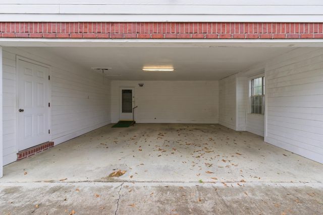 33 Joe Traylor Rd., Hattiesburg, MS 39402