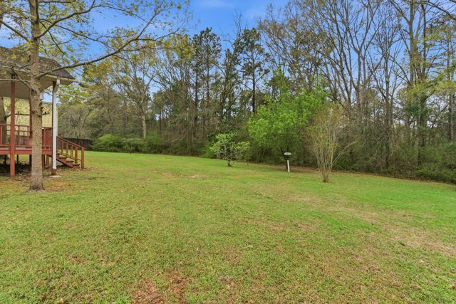 33 Joe Traylor Rd., Hattiesburg, MS 39402