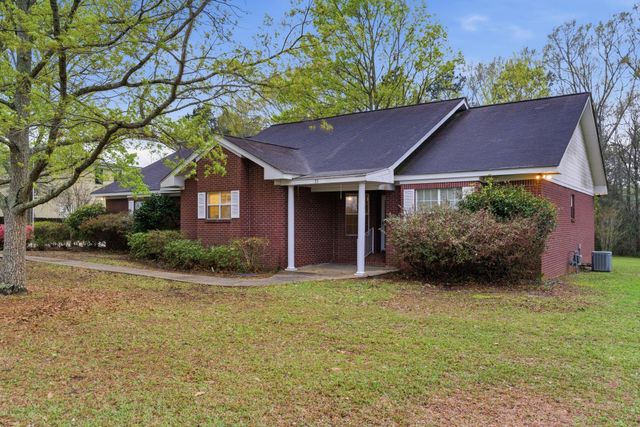 33 Joe Traylor Rd., Hattiesburg, MS 39402