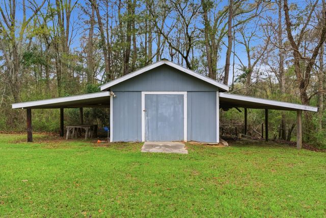 33 Joe Traylor Rd., Hattiesburg, MS 39402