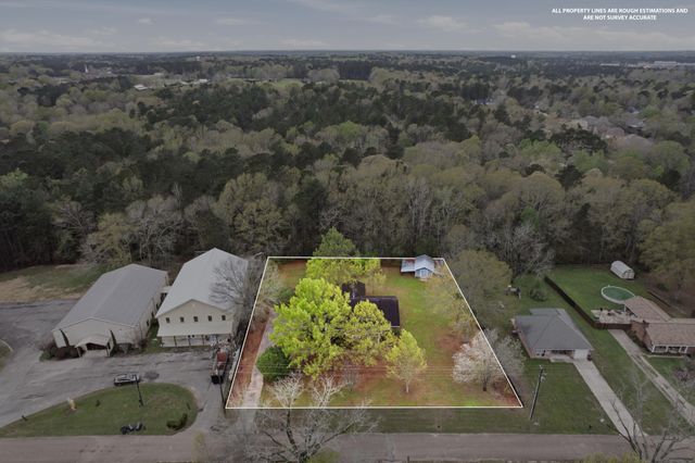 33 Joe Traylor Rd., Hattiesburg, MS 39402