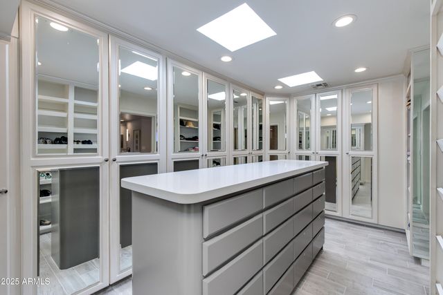 87 BILTMORE Estate, Phoenix, AZ 85016