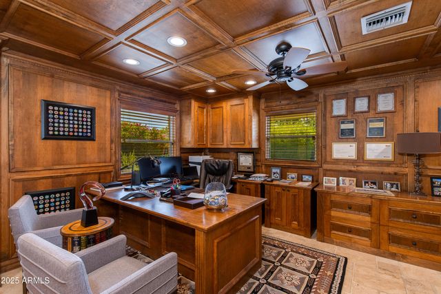 87 BILTMORE Estate, Phoenix, AZ 85016