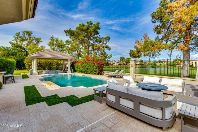 87 BILTMORE Estate, Phoenix, AZ 85016