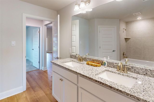 19934 Sienna Green Drive, Hockley, TX 77447