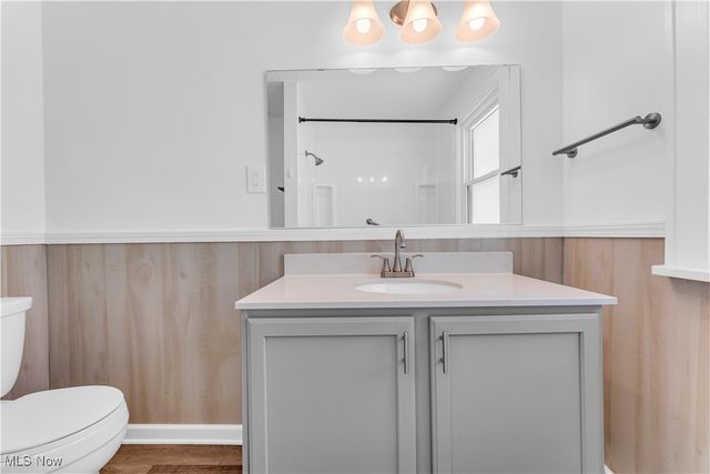 4002 Maplecrest Avenue, Parma, OH 44134