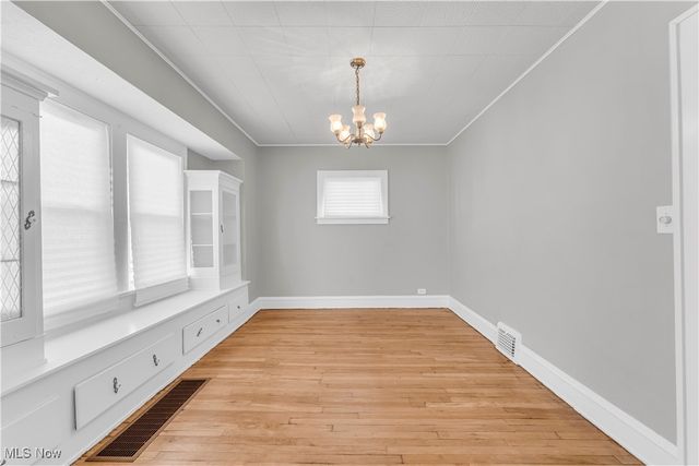 4002 Maplecrest Avenue, Parma, OH 44134