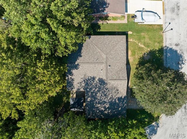 141 Sunny Slope Drive, Belleville, IL 62221