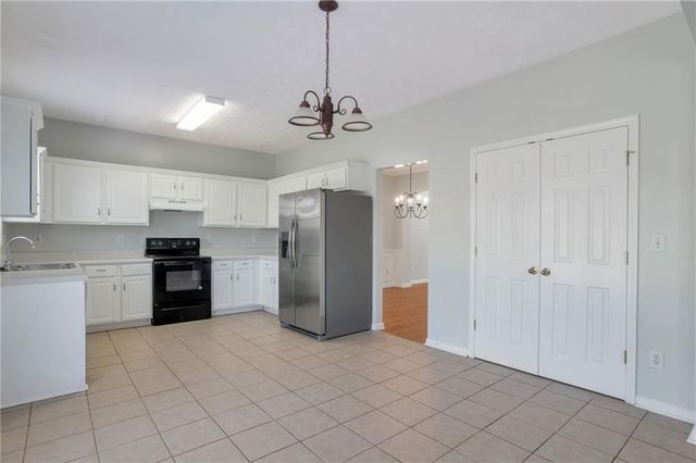 290 Clairidge Lane, Lawrenceville, GA 30046