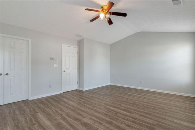 290 Clairidge Lane, Lawrenceville, GA 30046
