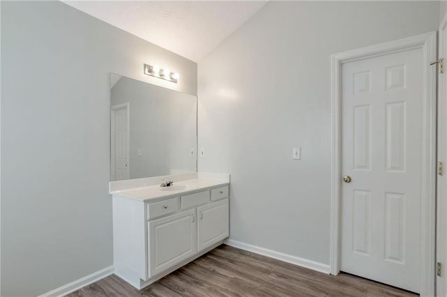 290 Clairidge Lane, Lawrenceville, GA 30046