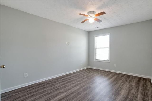 290 Clairidge Lane, Lawrenceville, GA 30046