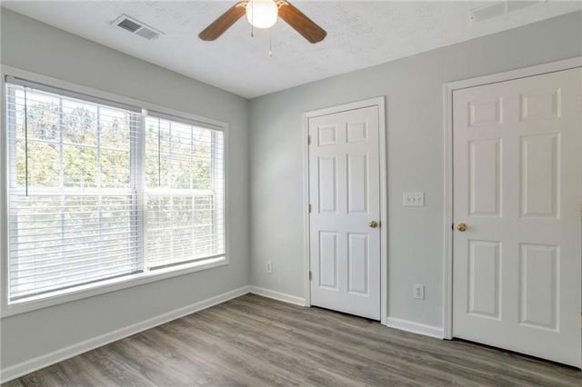 290 Clairidge Lane, Lawrenceville, GA 30046