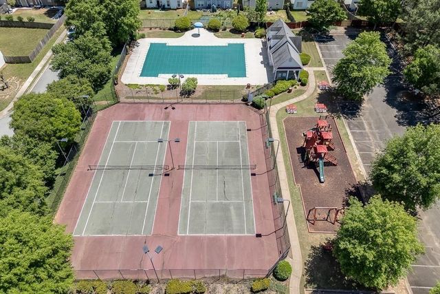 290 Clairidge Lane, Lawrenceville, GA 30046