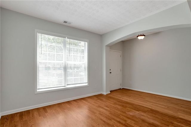 290 Clairidge Lane, Lawrenceville, GA 30046