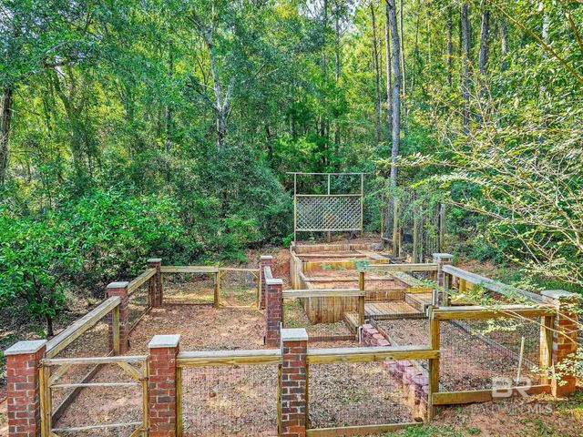 8955 N Lamhatty Lane, Daphne, AL 36526