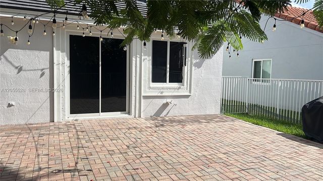 462 Fishtail Ter, Weston, FL 33327