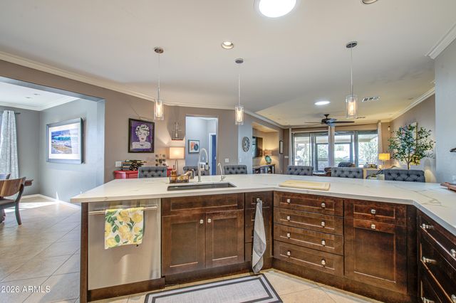 903 W Jersey Way, San Tan Valley, AZ 85143