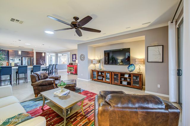 903 W Jersey Way, San Tan Valley, AZ 85143