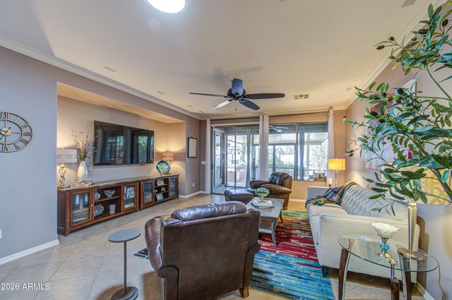 903 W Jersey Way, San Tan Valley, AZ 85143