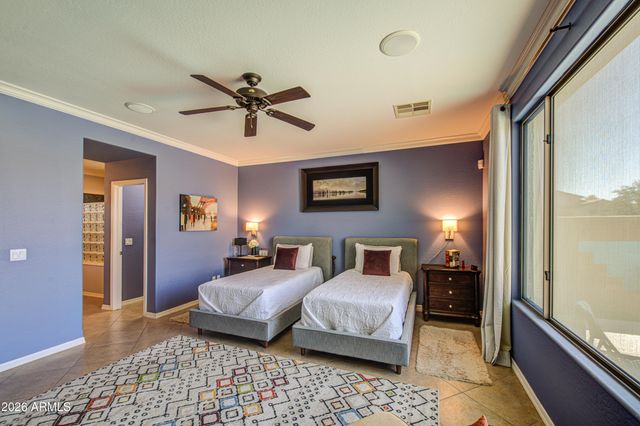 903 W Jersey Way, San Tan Valley, AZ 85143