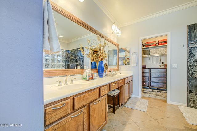 903 W Jersey Way, San Tan Valley, AZ 85143