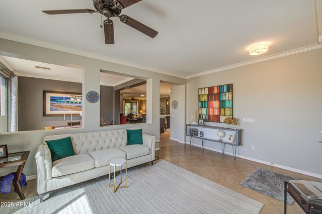 903 W Jersey Way, San Tan Valley, AZ 85143