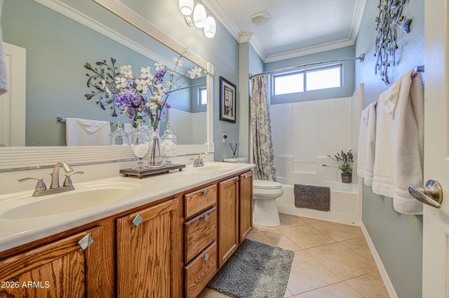 903 W Jersey Way, San Tan Valley, AZ 85143