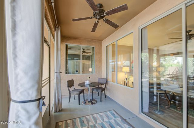903 W Jersey Way, San Tan Valley, AZ 85143