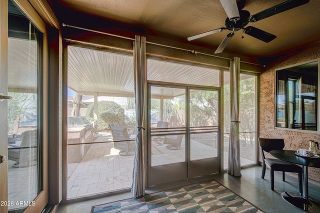 903 W Jersey Way, San Tan Valley, AZ 85143