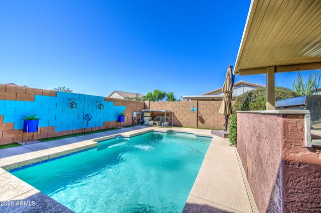 903 W Jersey Way, San Tan Valley, AZ 85143