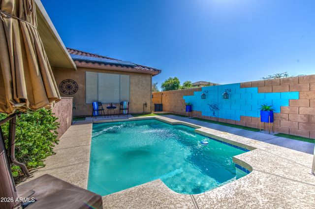 903 W Jersey Way, San Tan Valley, AZ 85143