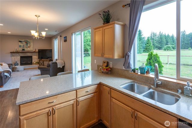 24051 Mangat Lane, Sedro Woolley, WA 98284