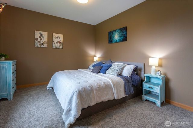 24051 Mangat Lane, Sedro Woolley, WA 98284