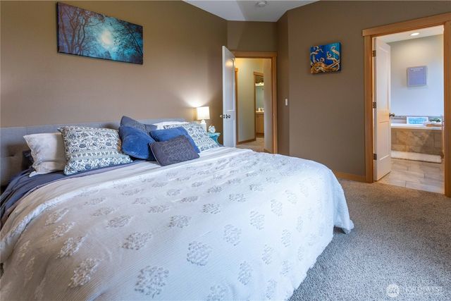 24051 Mangat Lane, Sedro Woolley, WA 98284