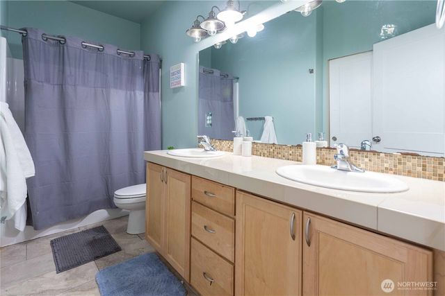 24051 Mangat Lane, Sedro Woolley, WA 98284