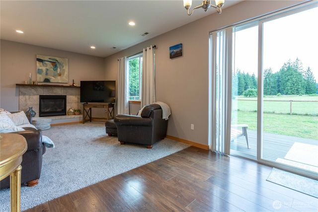 24051 Mangat Lane, Sedro Woolley, WA 98284