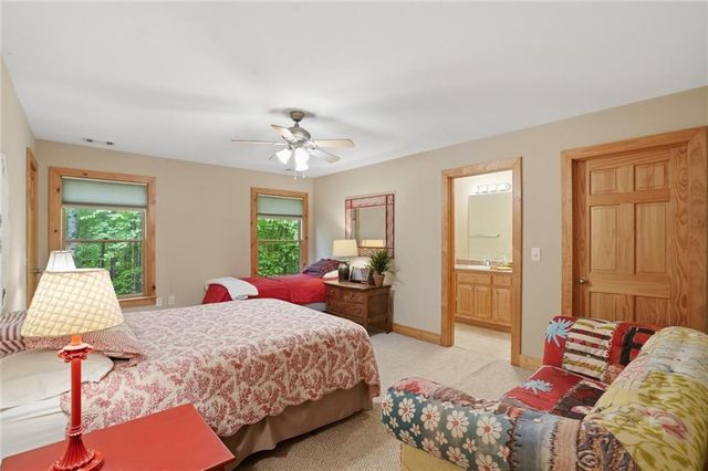 1060 Rocktree Road, Dahlonega, GA 30533