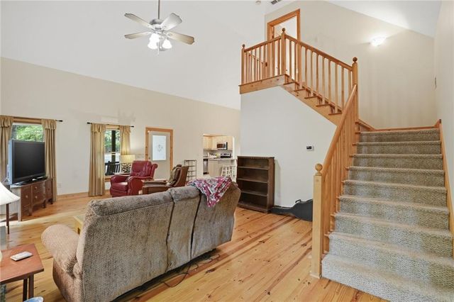 1060 Rocktree Road, Dahlonega, GA 30533