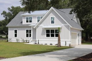 247 Tumbling Brook Lane, Holly Ridge, NC 28445