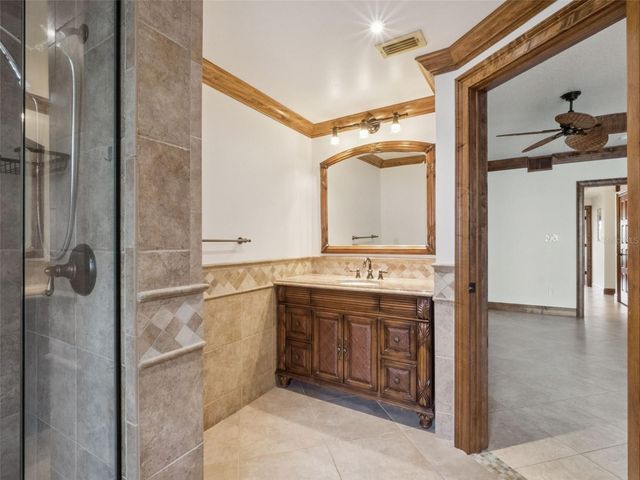 1055 KENSINGTON PARK DRIVE 710, Altamonte Springs, FL 32714