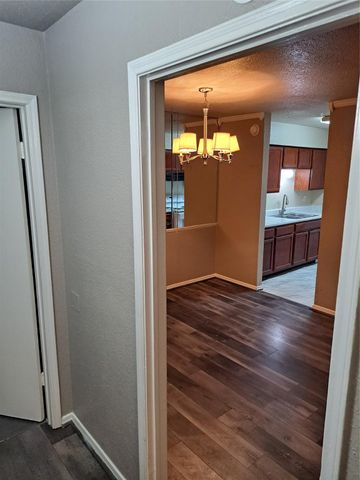 9797 Leawood Boulevard 1101, Houston, TX 77099