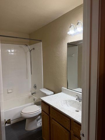 9797 Leawood Boulevard 1101, Houston, TX 77099