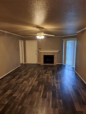 9797 Leawood Boulevard 1101, Houston, TX 77099