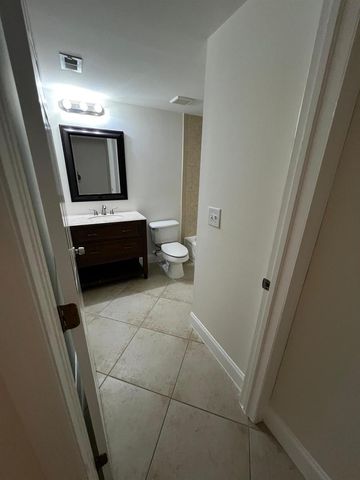 10354 Fox Trail Road S 1501, West Palm Beach, FL 33411