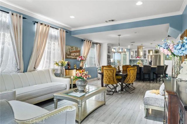 947 Via Camino 11, Wilmington, CA 90744